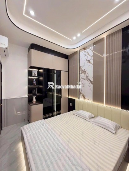 Chủ Nhà Cần Bán Gấp! Nhà 120M², 1 Trệt 1 Lầu, 3PN, Sổ Hồng Riêng Chỉ 2 Tỷ Ngay Trung Tâm Thủ Dầu Một
