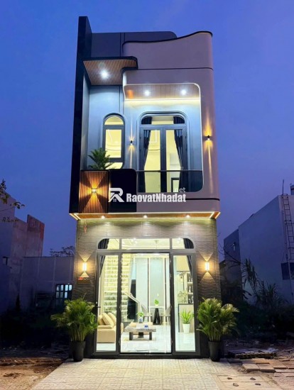 Chủ Nhà Cần Bán Gấp! Nhà 120M², 1 Trệt 1 Lầu, 3PN, Sổ Hồng Riêng Chỉ 2 Tỷ Ngay Trung Tâm Thủ Dầu Một