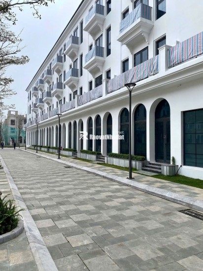 BÁN SH 5 TẦNG, 2 MẶT THOÁNG, Đ.21M - TRỤC CHÍNH  KẾT NỐI CIPUTRA - LOTTE MALL -  HỒ TÂY