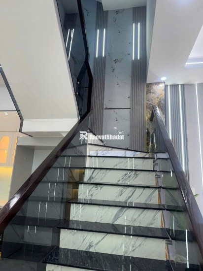 Bán nhà khu dân cư Vsip3 Tân Uyên Bình Dương 1 trệt 1 lầu 3PN 3WC - đường nhựa 12m