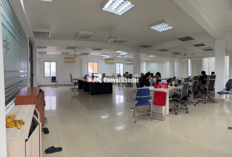 CHO THUÊ VĂN PHÒNG GẦN SÂN BAY TÂN SƠN NHẤT – 176m² MẶT TIỀN TRƯỜNG SƠN – PHÙ HỢP 20–50 NHÂN SỰ