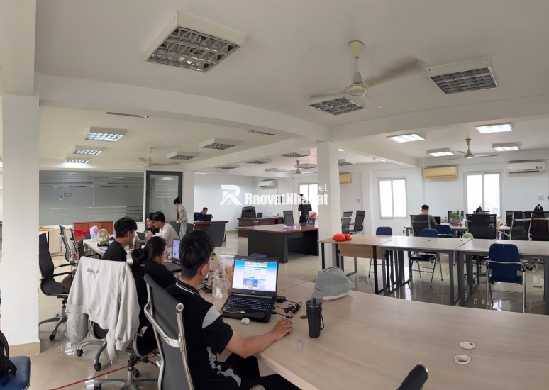 CHO THUÊ VĂN PHÒNG GẦN SÂN BAY TÂN SƠN NHẤT – 176m² MẶT TIỀN TRƯỜNG SƠN – PHÙ HỢP 20–50 NHÂN SỰ