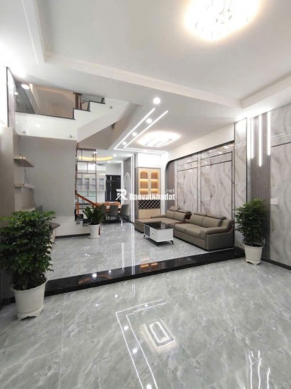 Bán nhà 3 lầu giá 1ty790, sổ hồng riêng, khu nhà phố sang trọng
