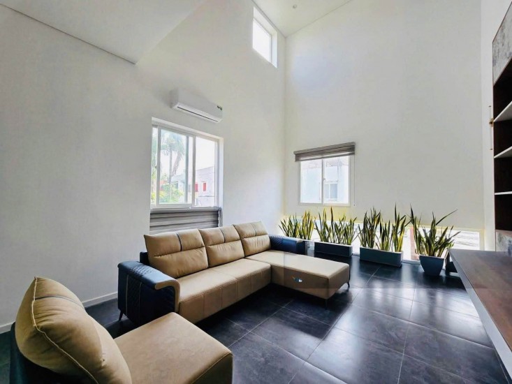  BÁN NHÀ ĐẸP TẠI VỊ TRÍ CỰC HOT TẠI LIÊN CHIỂU DIỆN TÍCH SỬ DỤNG HƠN 180m2 GIÁ CHỈ 4 TỶ HƠN 