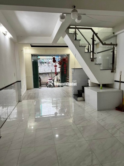 NHÀ BTCT MẶT TIỀN HẺM THÔNG TÔ KÝ  7 TỶ GIẢM MẠNH CÒN 5 TỶ 5