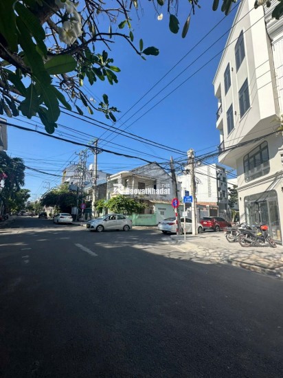 Bán căn góc 2 mặt tiền vị trí đẹp trung tâm tp. Nha Trang, đường Lê Chân, tham khảo chốt ngay giá tốt
