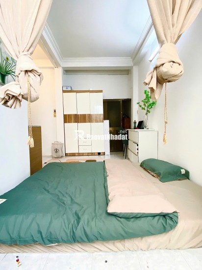 Studio Lầu 1- full nt- 29m2- bancol lớn- free xe- cho nuôi pet- 137/ Trần Đình Xu- 5,6 Tr/th
