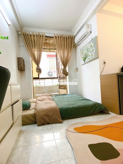 Studio Lầu 1- full nt- 29m2- bancol lớn- free xe- cho nuôi pet- 137/ Trần Đình Xu- 5,6 Tr/th