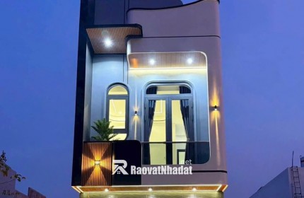 Chủ Nhà Cần Bán Gấp! Nhà 120M², 1 Trệt 1 Lầu, 3PN, Sổ Hồng Riêng Chỉ 2 Tỷ Ngay Trung Tâm Thủ Dầu Một