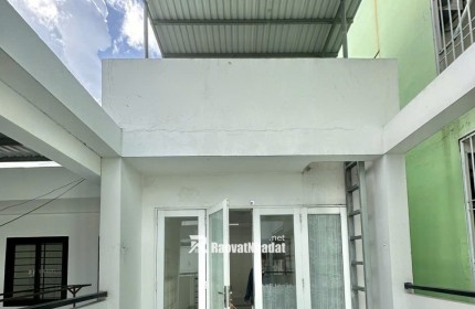 Bán nhà Q10 Cách mạng tháng 8 ngang 6m 4 tầng 95m2: 8,9 tỷ. Trí 0967638168