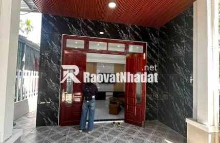 BÁN NHÀ CẤP 4 FULL NỘI THẤT – CHỈ XÁCH VALI VÀO Ở!