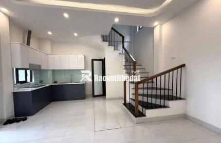  CHO THUÊ NHÀ NGUYÊN CĂN TẠI Ô CÁCH – 30M² x 5 TẦNG – 3PN  