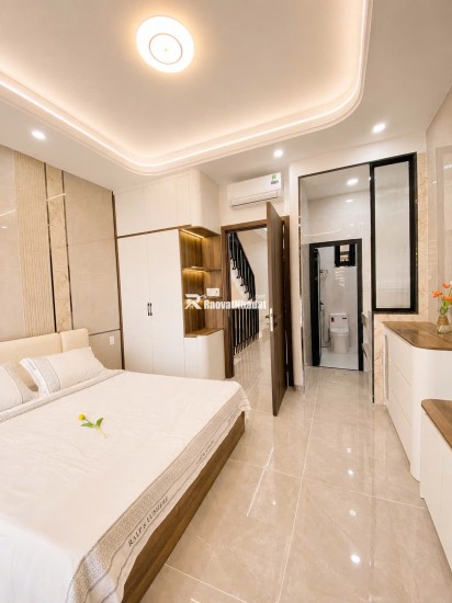 NHÀ ĐẸP GÒ VẤP - SÁT ĐẠI HỌC CÔNG NGHIỆP