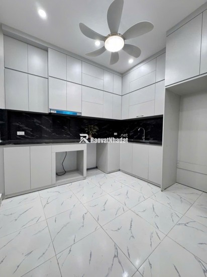 ***PHÂN KHÚC DƯỚI 9TY -30M RA PHỐ trung tâm ĐỐNG ĐA ***