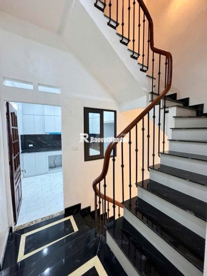 ***PHÂN KHÚC DƯỚI 9TY -30M RA PHỐ trung tâm ĐỐNG ĐA ***