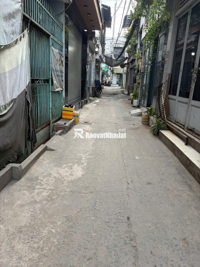 BÁN NHÀ 237/33/10 PHẠM VĂN CHIÊU, GÒ VẤP. HẺM THÔNG 3M, SHR, 3,7 TỶ. LH:0983552799.