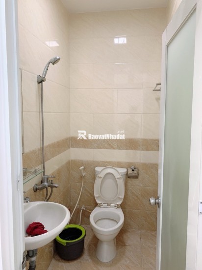 6,5 tỷ nhà 55m2, 3 tầng hẻm xe hơi đậu cửa sát QL13, tiềm năng ra mặt tiền