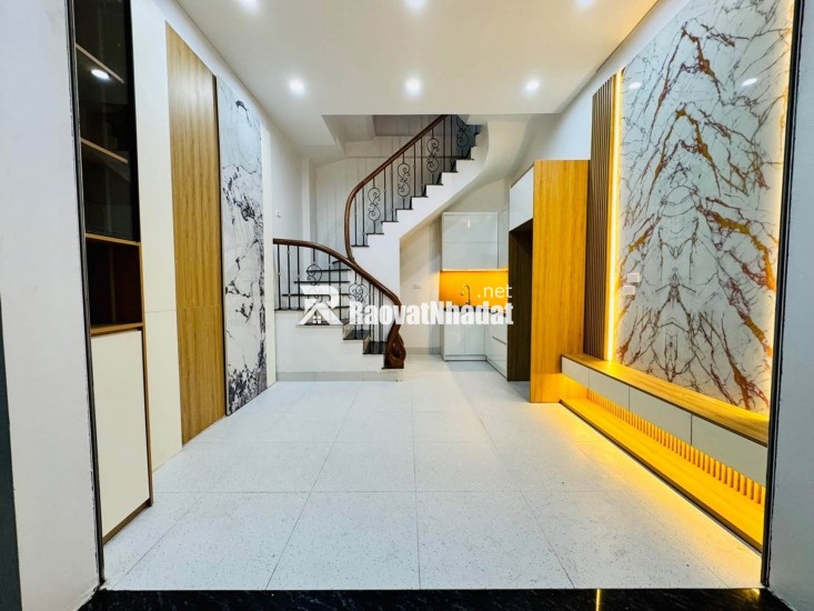 Tuyết mùa hạ - hạ chào 25m2 chỉ 5tỷ có thương lượng