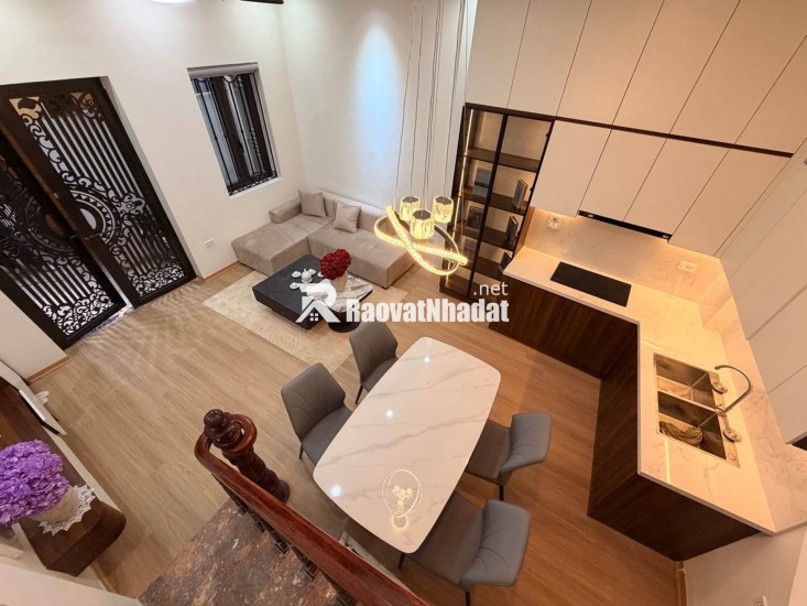KHU VIP BA ĐÌNH - NHÀ ĐẸP  - GẦN PHỐ - HÀNG XÓM VINCOM GALLERY