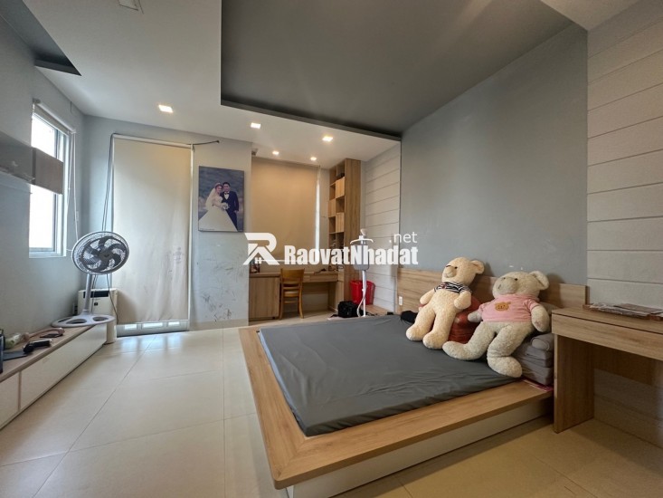 Bán nhà 6x13 - Trục Phạm Văn Đồng - 1 trệt 1 lầu - Hẻm xe hơi tới cửa