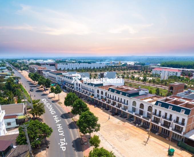 Nhà phố khu đô thị Ân Phú, măt tiền Hà Huy Tập, vị trí đẹp, KD tốt.