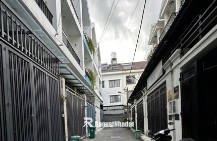 90m2 - Quốc lộ 13 - Nhà 2 mặt tiền trước sau - hẻm Ô tô tới cửa – Hiệp Bình Phước – Nhà 3 tầng hoàn công đủ
