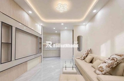 NHÀ 36M² – 3 TẦNG – NGUYỄN THỊ MINH KHAI, – CÁCH MT 3 CĂN – FULL NỘI THẤT – 6.X TỶ TL