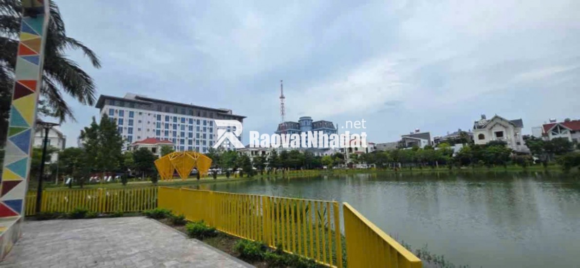 SIÊU PHẨM MẶT PHỐ HOÀNG QUỐC VIỆT – LÔ GÓC 3 MẶT THOÁNG – MT 19,6M – KINH DOANH ĐẮC ĐỊA
