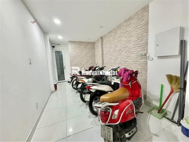Hẻm xe hơi - ngã tư hàng xanh - Nguyễn Gia Trí - 35m² đất - 7PN - nhỉnh 7 Tỉ BL