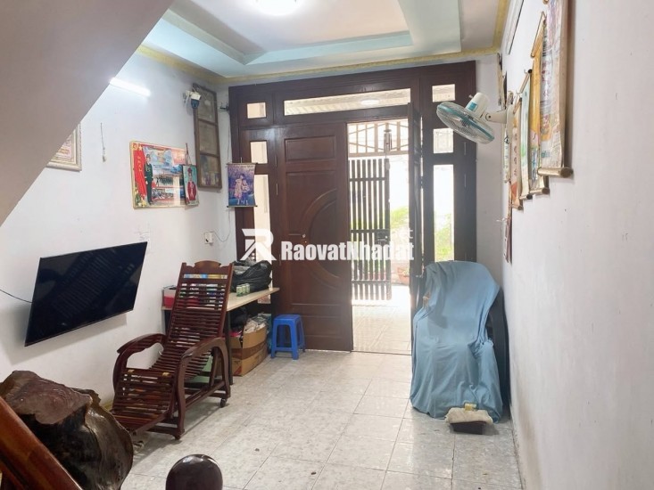 BÁN Nhà Quốc lộ 1A hướng đi An Sương.