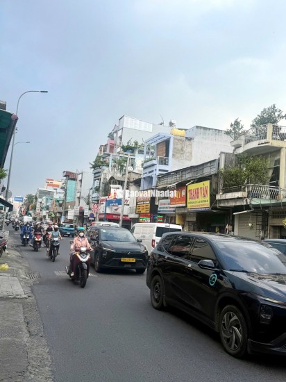 MẶT TIỀN KINH DOANH SÁT CHỢ VẢI TÂN BÌNH. GIÁ 18 tỷ