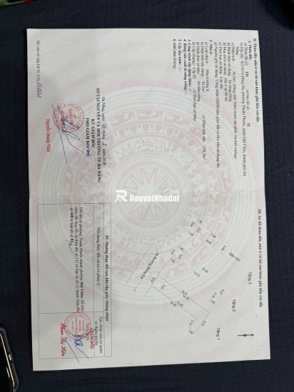 Nhà 3 tầng, kiệt Đống Đa 6m, kiệt rộng thông thoáng có thể kinh doanh, thông ra được đường Lý Tự Trọng, nhiều tiện nghi xung quanh..LH:0923777702 (e An)