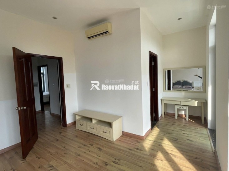 Bán nhà liền kề 5PN + 7WC, giá 8.*** tỷ