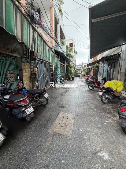 Nhà 3 tầng, kiệt Đống Đa 6m, kiệt rộng thông thoáng có thể kinh doanh, thông ra được đường Lý Tự Trọng, nhiều tiện nghi xung quanh..LH:0923777702 (e An)