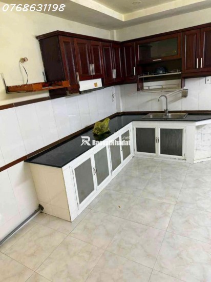 Bán nhà 48m2 Bình Long, Tân Phú, 2 tầng, 2PN, hướng Nam, sổ hồng riêng nhĩnh 4đ