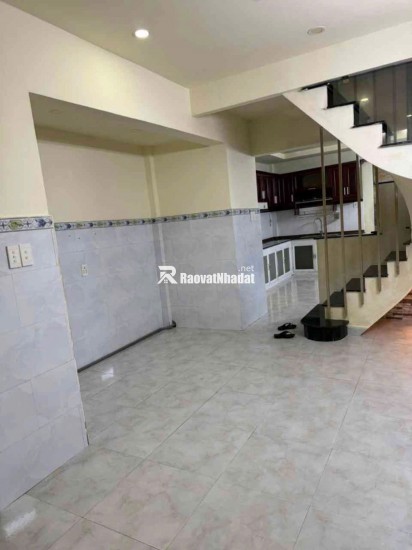 Bán nhà 48m2 Bình Long, Tân Phú, 2 tầng, 2PN, hướng Nam, sổ hồng riêng nhĩnh 4đ