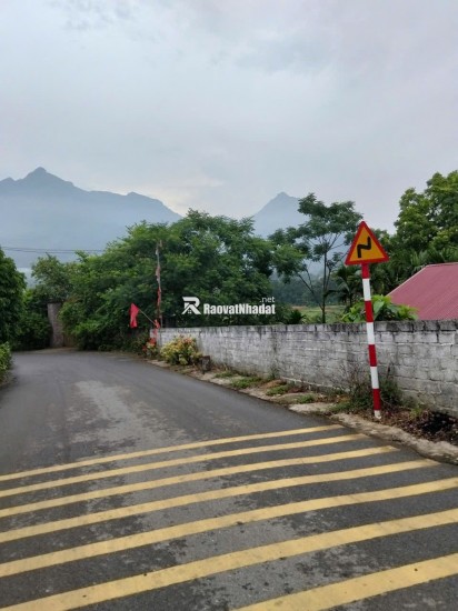  CHÍNH CHỦ BÁN 850 m² ĐẤT VIEW NÚI BA VÌ – VỊ TRÍ ĐẸP, TIỀM NĂNG ĐẦU TƯ & NGHỈ DƯỠNG  Địa chỉ: đường Cốc Đồng Tâm, Minh Quang, Ba Vì, Hà Nội.