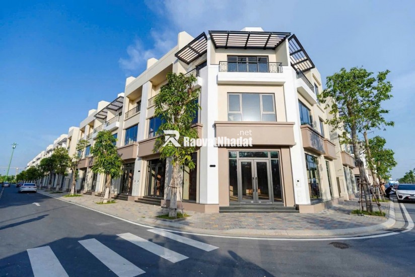 Đức Hòa ơi. Sở hữu nhà xây sẵn 4 tầng Vinhomes Green City nhiều ưu đãi  chỉ từ 2,99 ty
