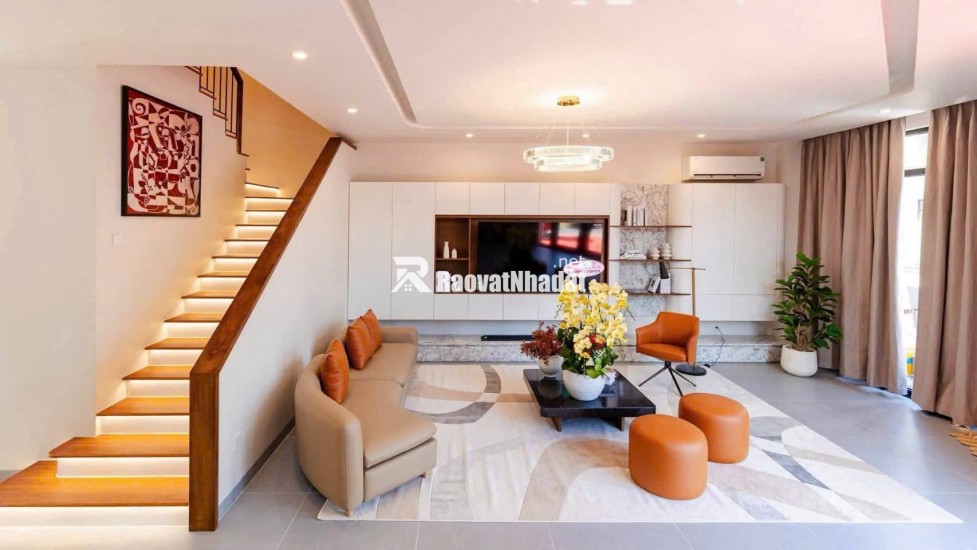Đức Hòa ơi. Sở hữu nhà xây sẵn 4 tầng Vinhomes Green City nhiều ưu đãi  chỉ từ 2,99 ty