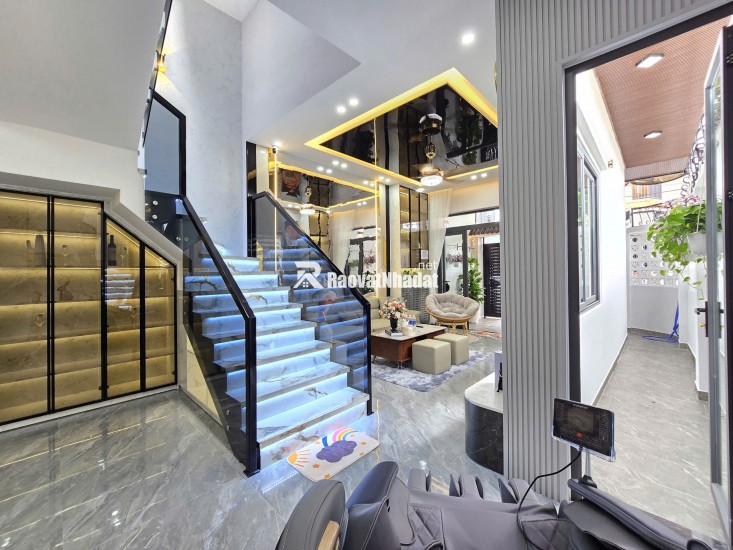 BÁN NHÀ PHƯỜNG THANH KHÊ ĐÔNG QUẬN THANH KHÊ 70M2 - 12.5 TỶ. LH:0932646343.